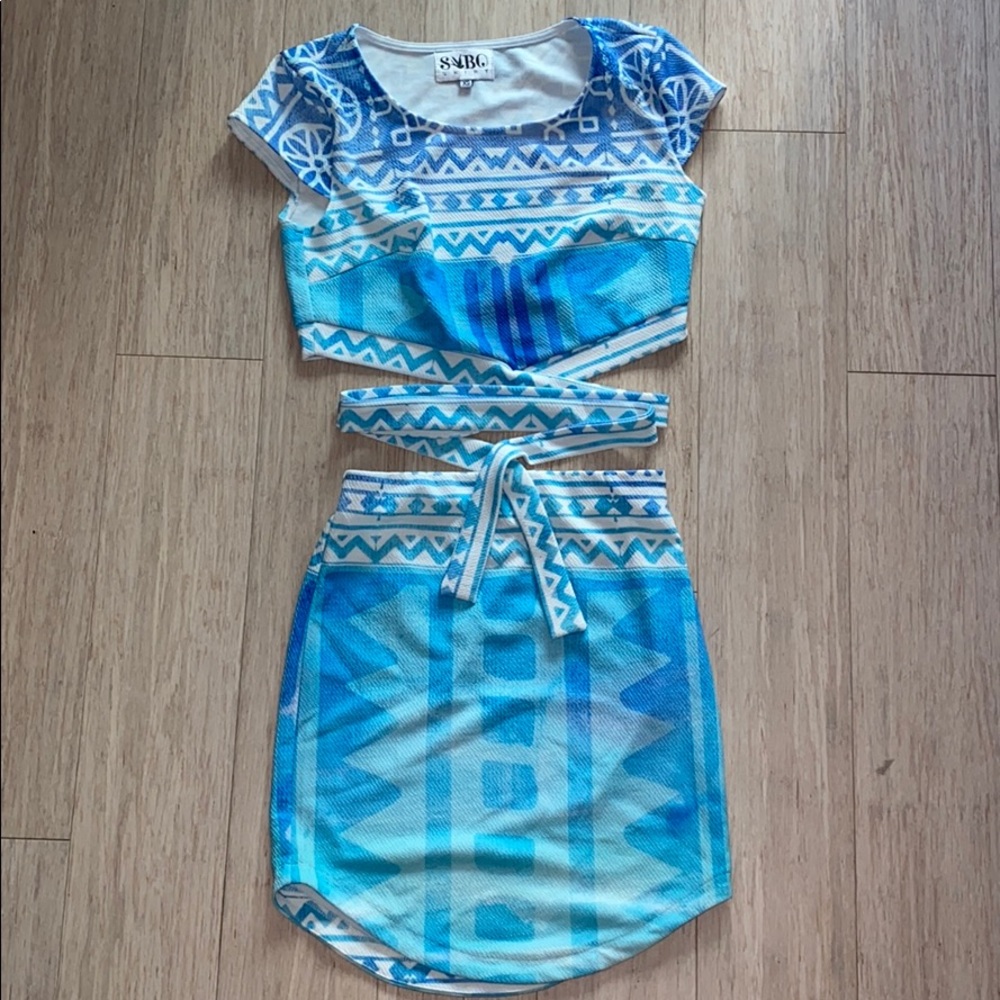 Two Piece Set from Sabo Skirt